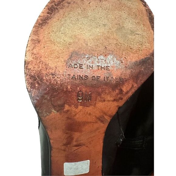 Donald J Pliner Leather Buckle Detail Heeled Booties - Picture 9 of 15